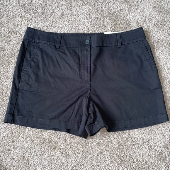 LOFT Pants - Loft Women's Black Shorts Size 12